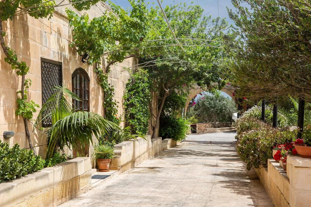 Bed and Breakfast Ta' Bertu Host Family Bed&Breakfast Ħal Far Frühstückspension