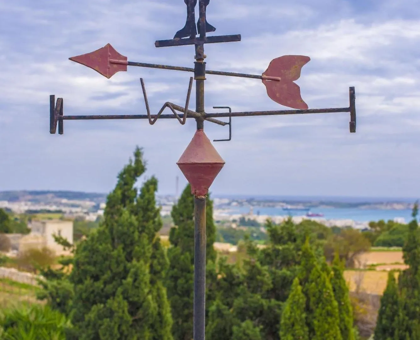 Ta' Bertu Host Family Bed & Breakfast Panzió Ħal Far 2*,